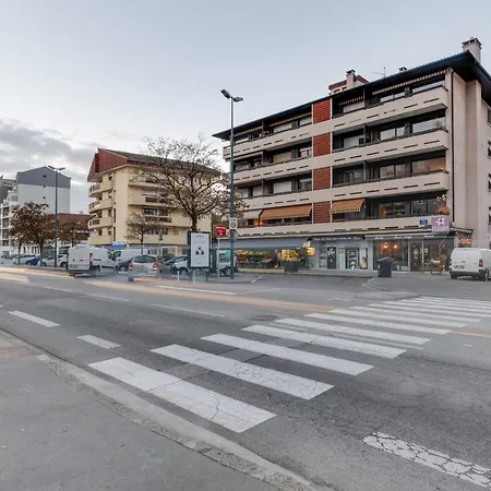 Les Sorbiers - 2 Bedrooms Floor - Parking & Terrace Annecy